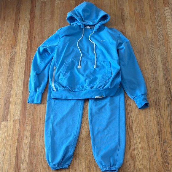 Nike Pants - Nike Vibrant Blue Hoodie and Jogger Set